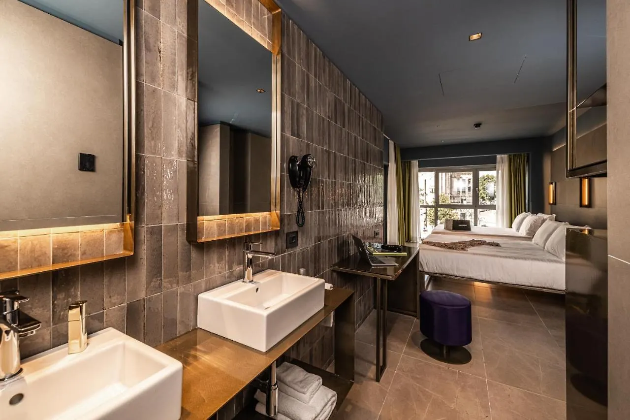 ****  Hd8 Hotel Milano İtalya