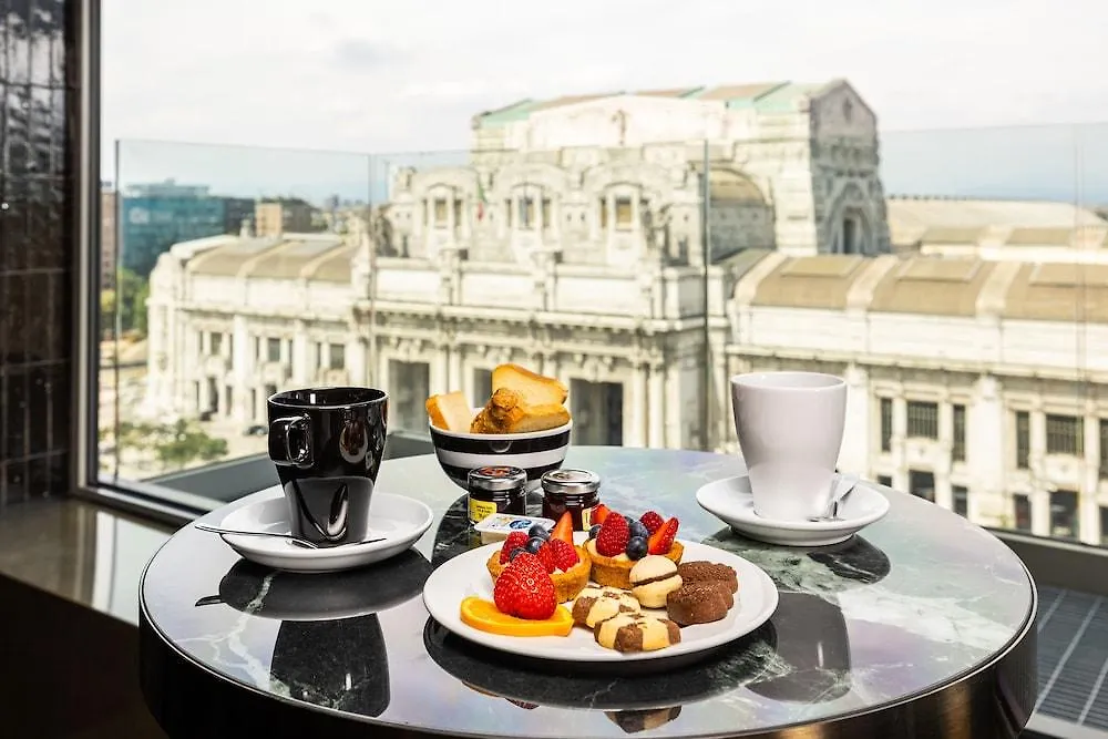 Hd8 Hotel Milano 4*,